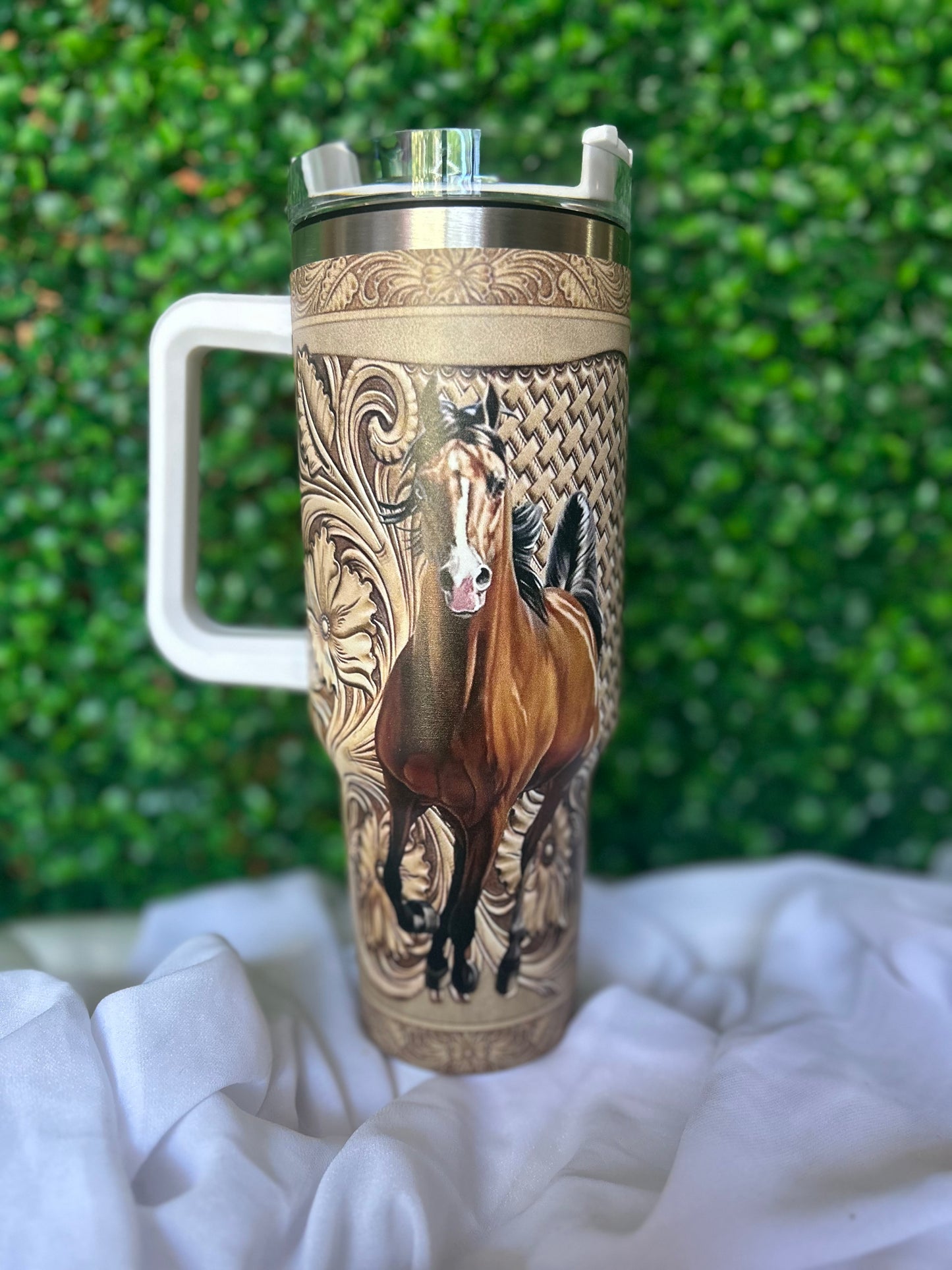 Horse white tumbler
